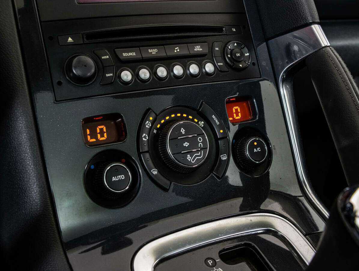 Peugeot 3008, 2012 Фото №14