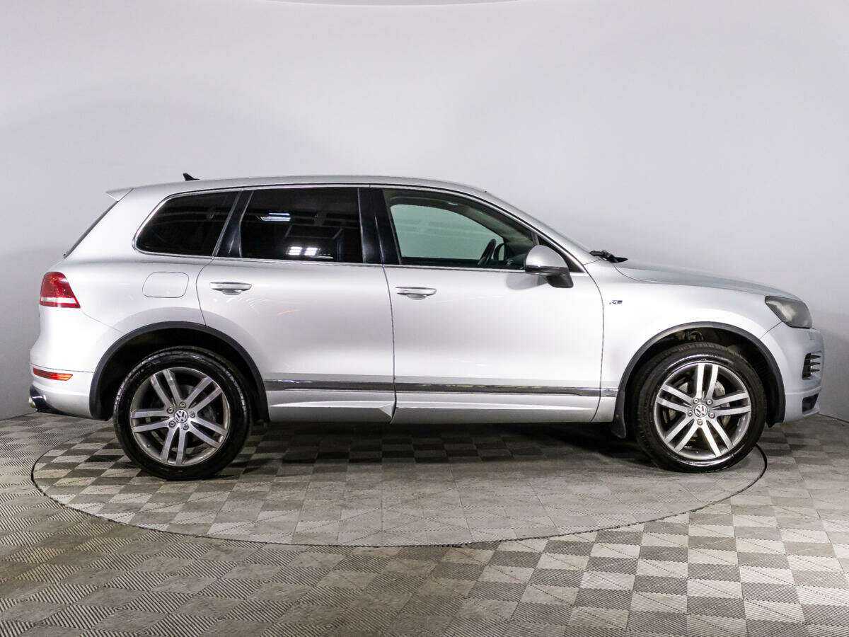 Volkswagen Touareg, 2012 - 236 145 км. | Фото №4