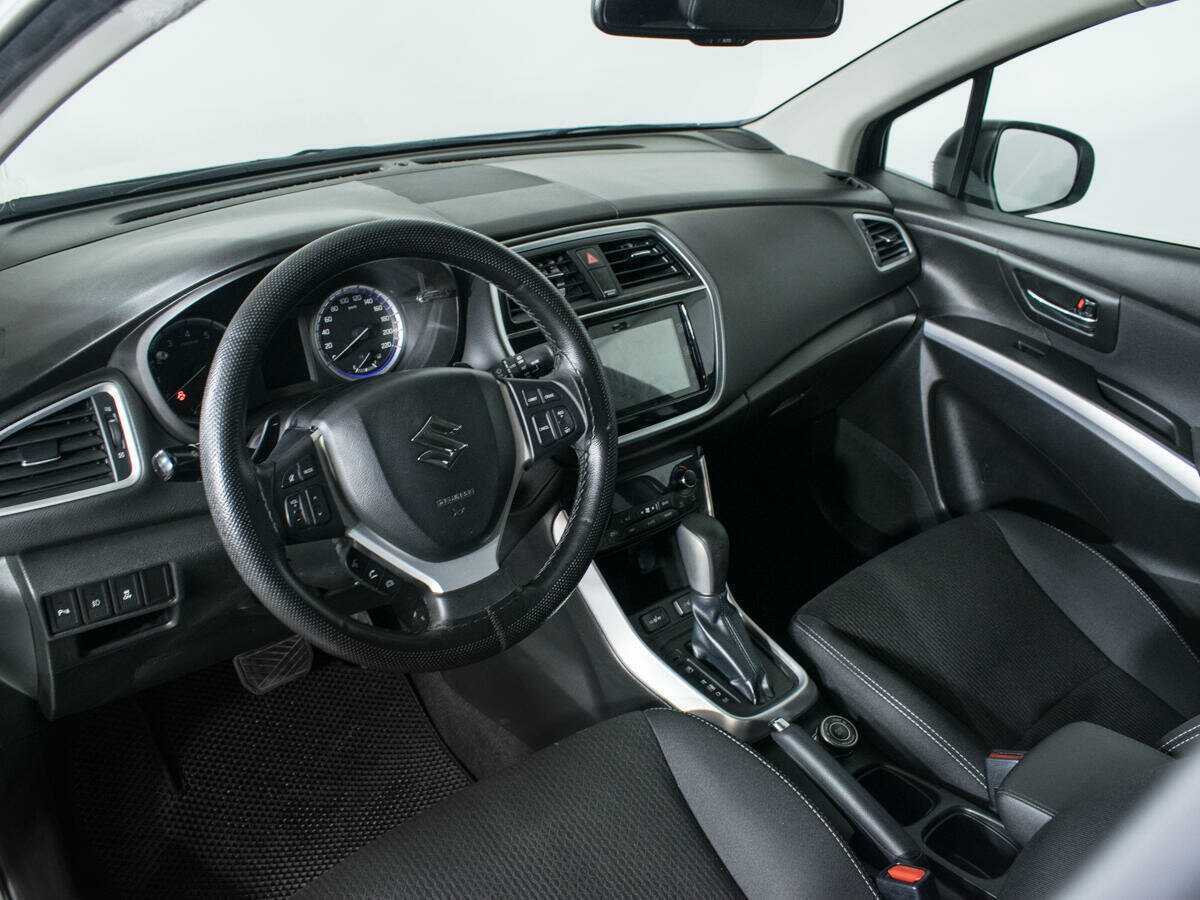 Suzuki SX4, 2018 Фото №13