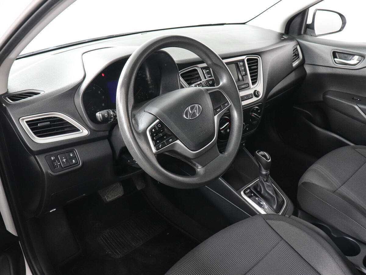 Hyundai Accent, 2022 Фото №9