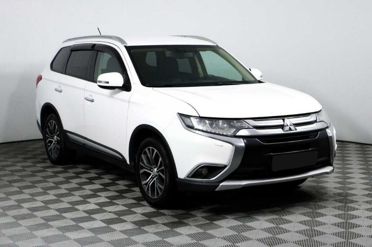 Mitsubishi Outlander, 2016 Фото №3