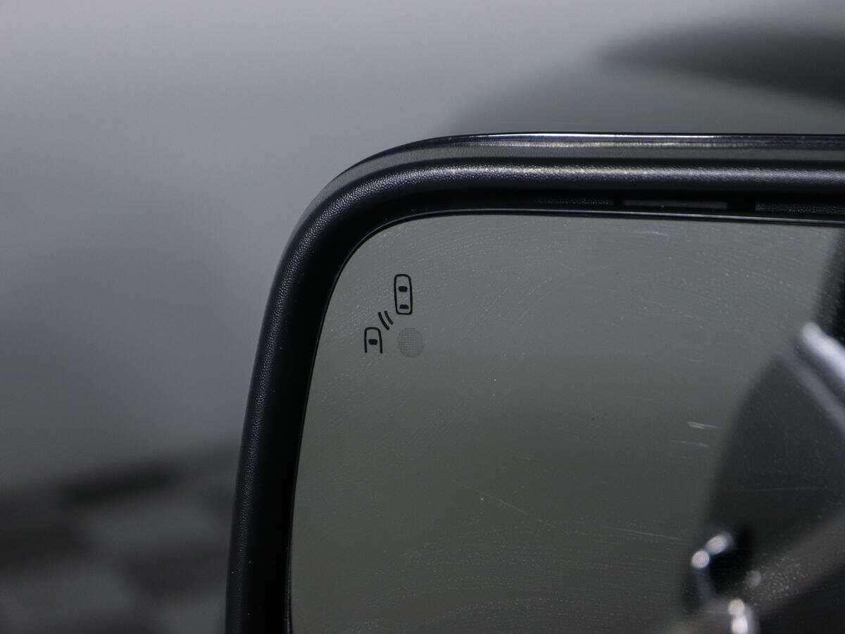 Ford Explorer Sport, 2014 Фото №18