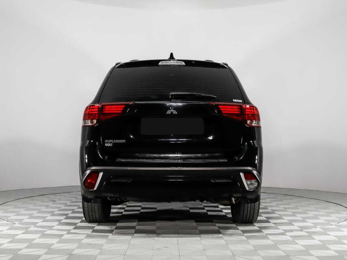 Mitsubishi Outlander, 2021 Фото №6