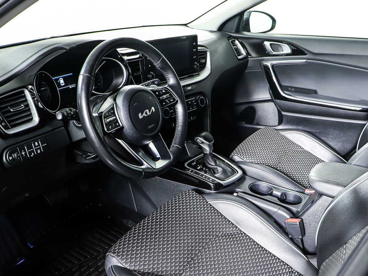 Kia Ceed, 2022 Фото №13