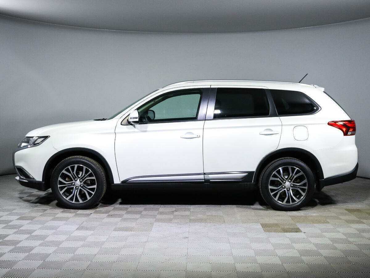 Mitsubishi Outlander, 2016 Фото №7