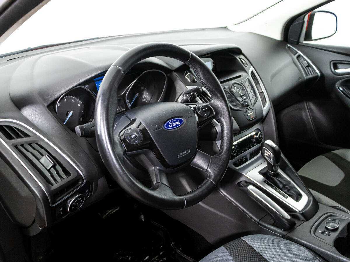 Ford Focus, 2013 Фото №11