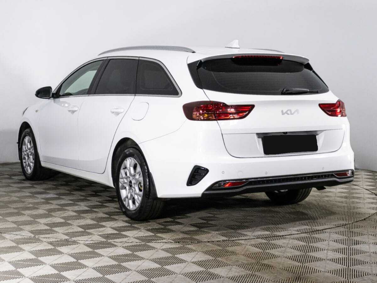 Kia Ceed, 2023 Фото №7