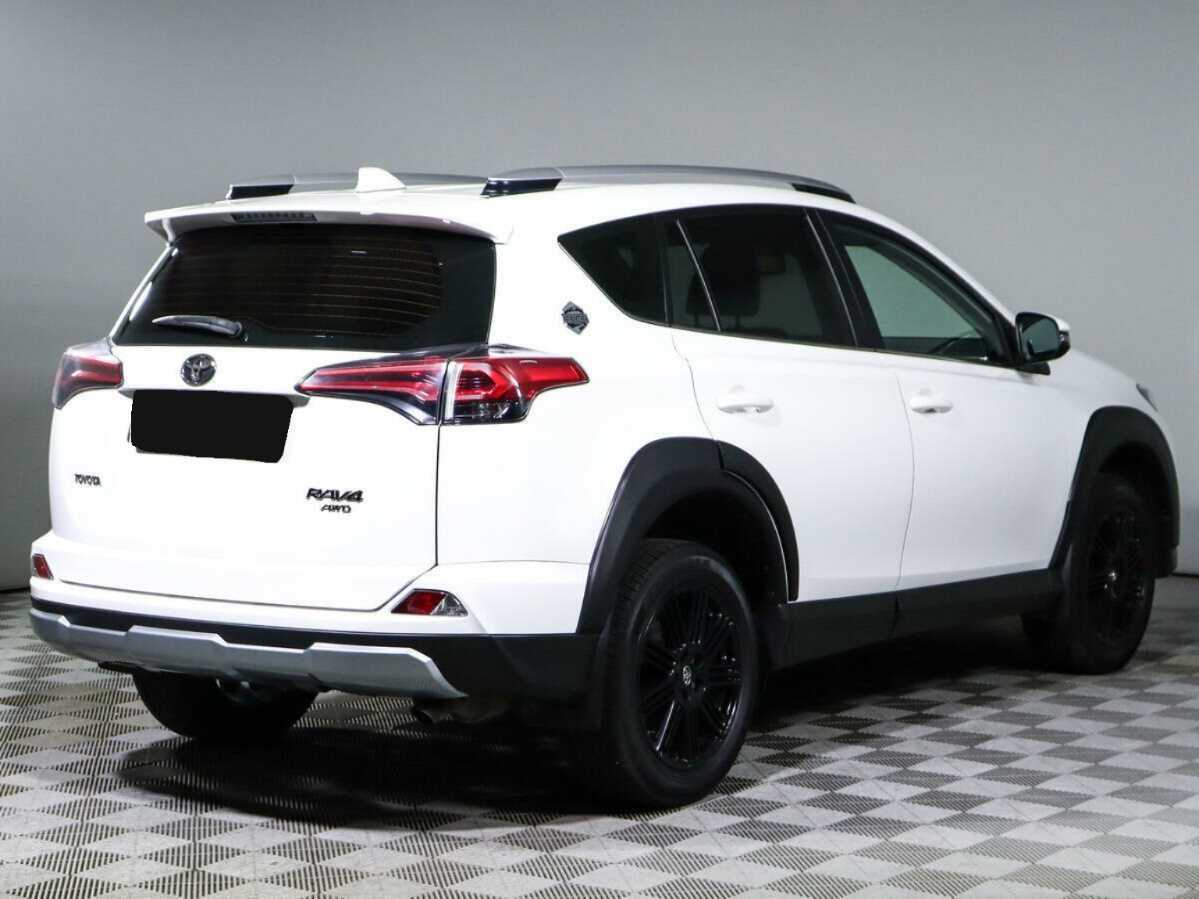 Toyota RAV4, 2018 - 63 906 км. | Фото №4