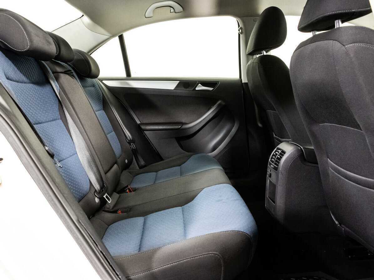 Volkswagen Jetta, 2013 Фото №12