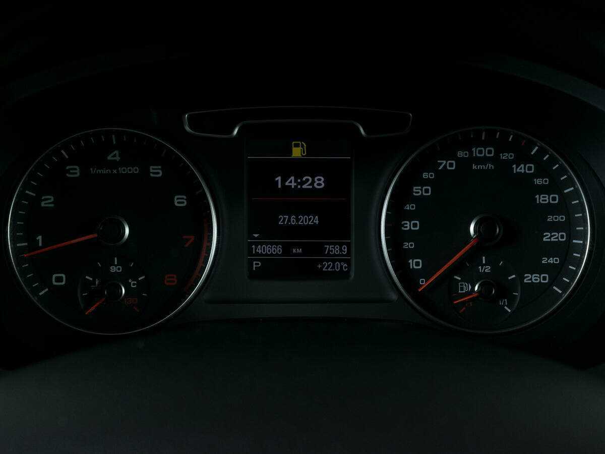 Audi Q3, 2012 Фото №6