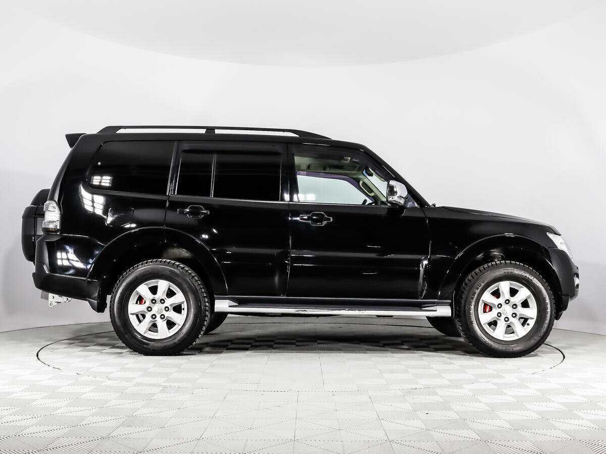 Mitsubishi Pajero, 2015 Фото №4