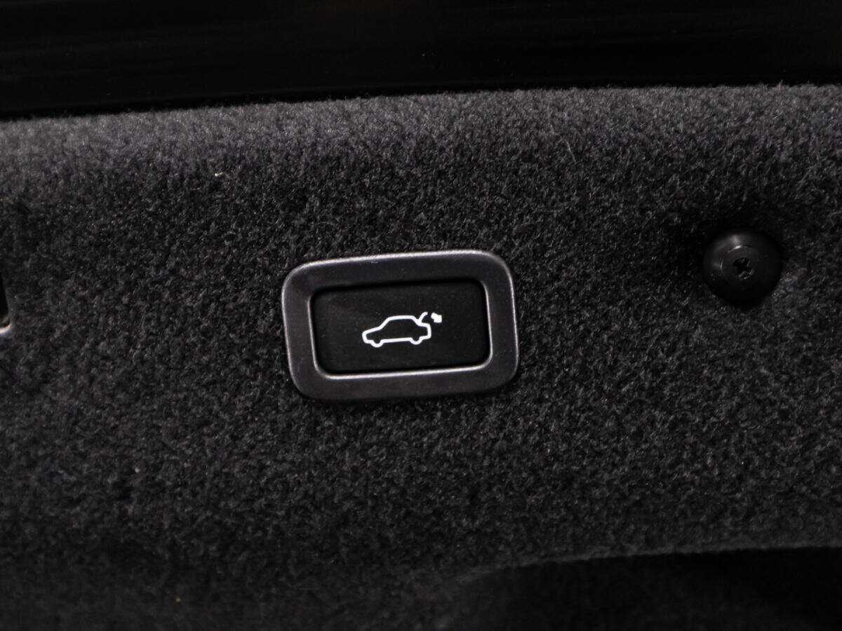 Jaguar XF, 2016 Фото №15