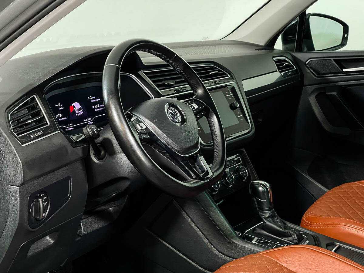Volkswagen Tiguan, 2019 Фото №13