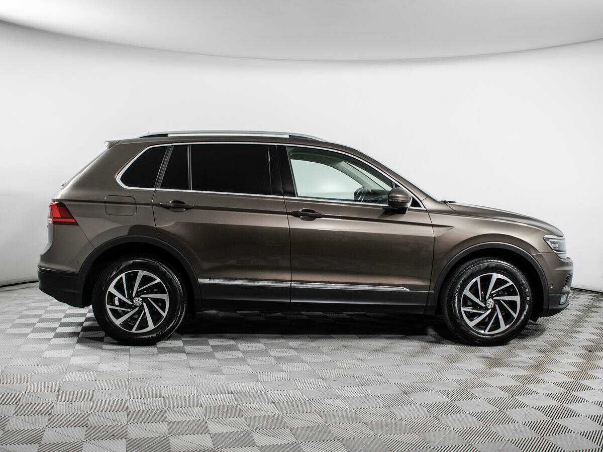 Volkswagen Tiguan, 2018 - 121 686 км. | Фото №4