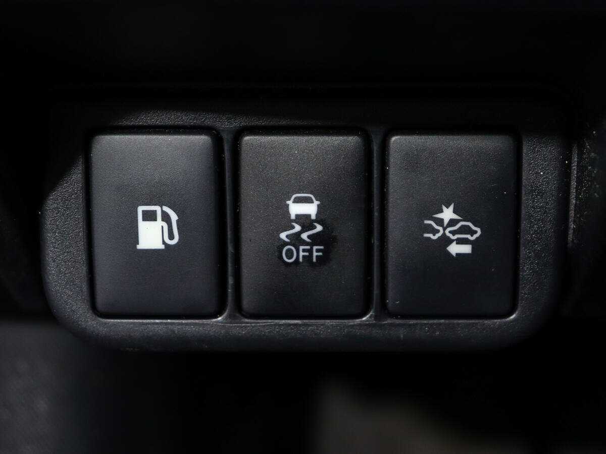 Toyota Avensis, 2018 Фото №17