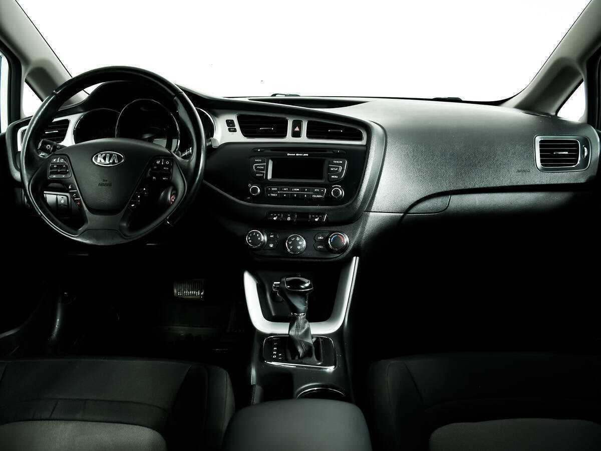 Kia Ceed, 2013 Фото №11