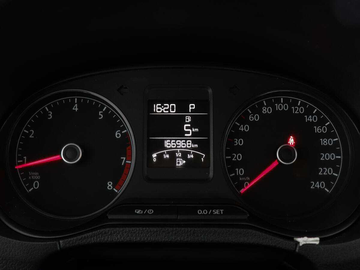 Volkswagen Polo, 2018 Фото №11