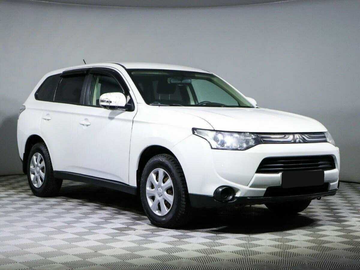 Mitsubishi Outlander, 2012 Фото №3