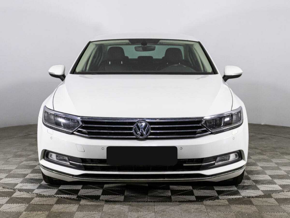 Volkswagen Passat DSG7, 2017 - 76 550 км. | Фото №2
