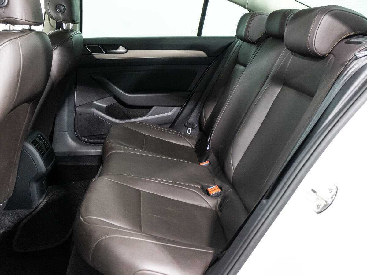 Volkswagen Passat DSG7, 2017 Фото №10