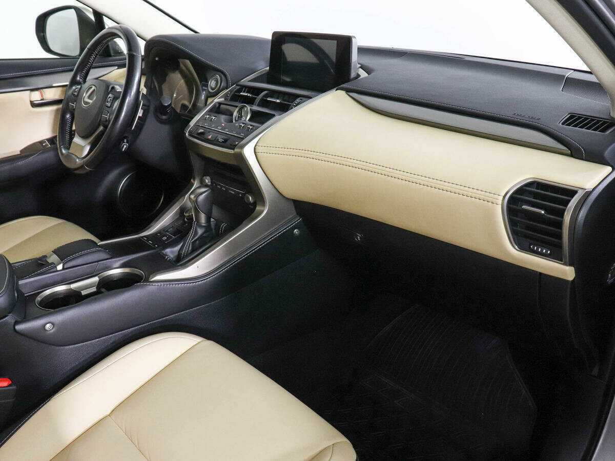 Lexus NX 200, 2018 Фото №10