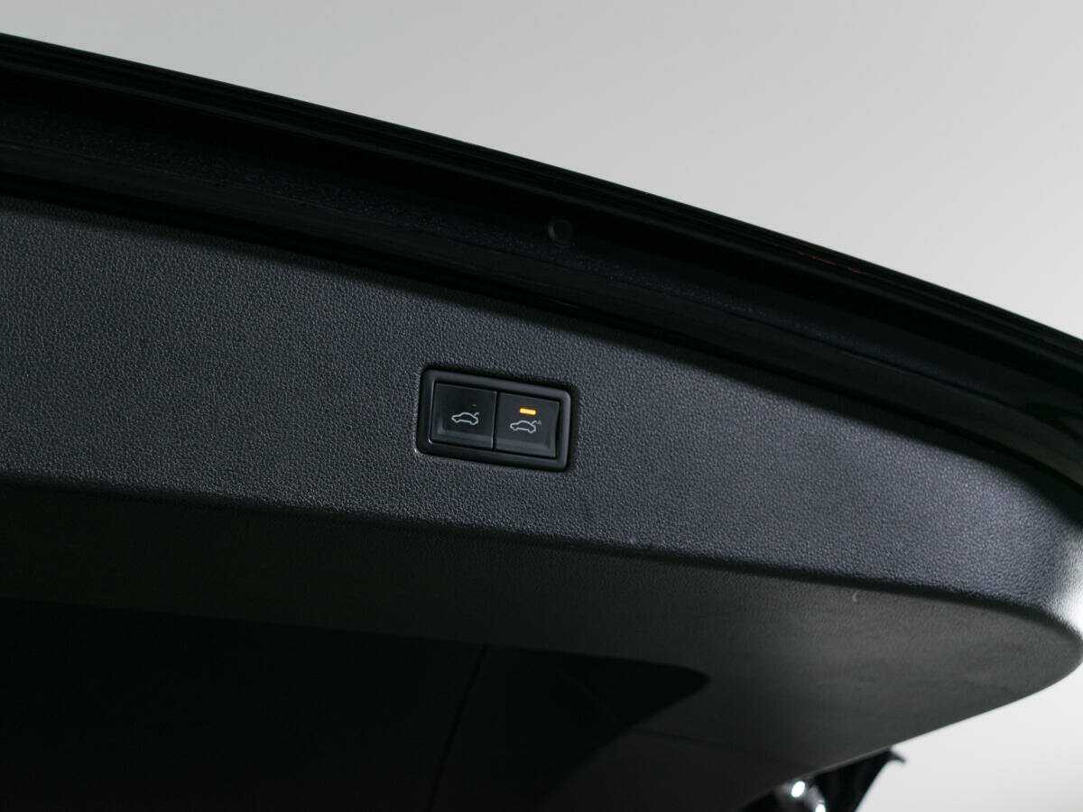 Volkswagen Tiguan, 2020 - 125 000 км. | Фото №8