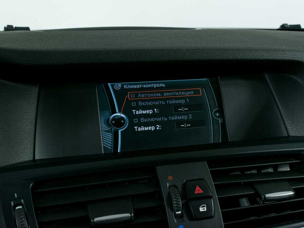 BMW X3 28i xDrive, 2014 Фото №17