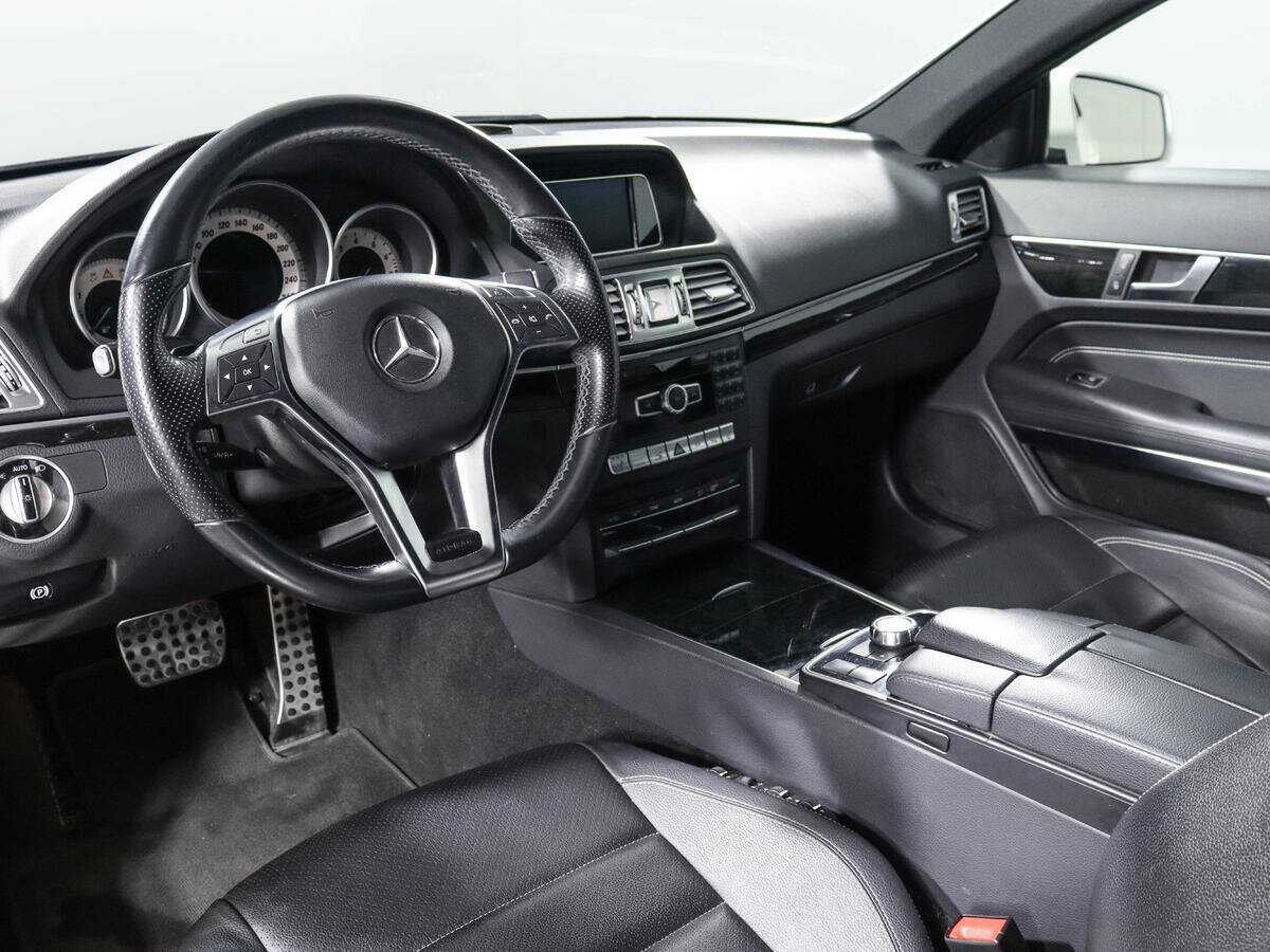 Mercedes-Benz E-Класс 200, 2013 Фото №12
