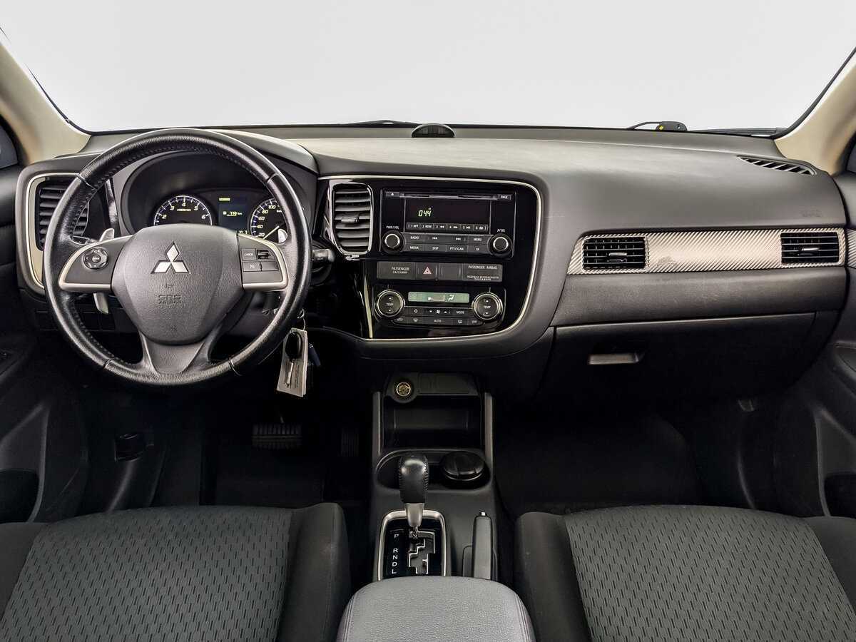 Mitsubishi Outlander, 2014 Фото №12