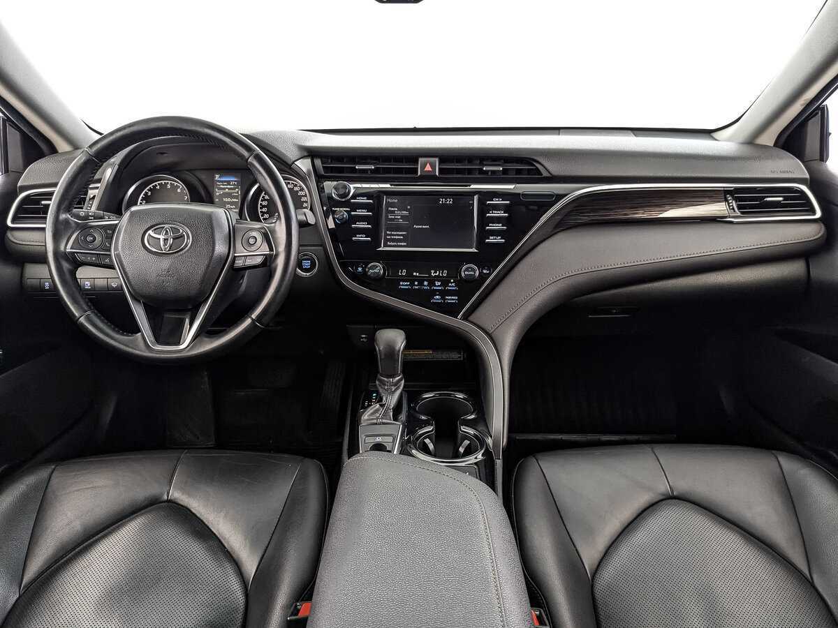 Toyota Camry, 2019 Фото №10