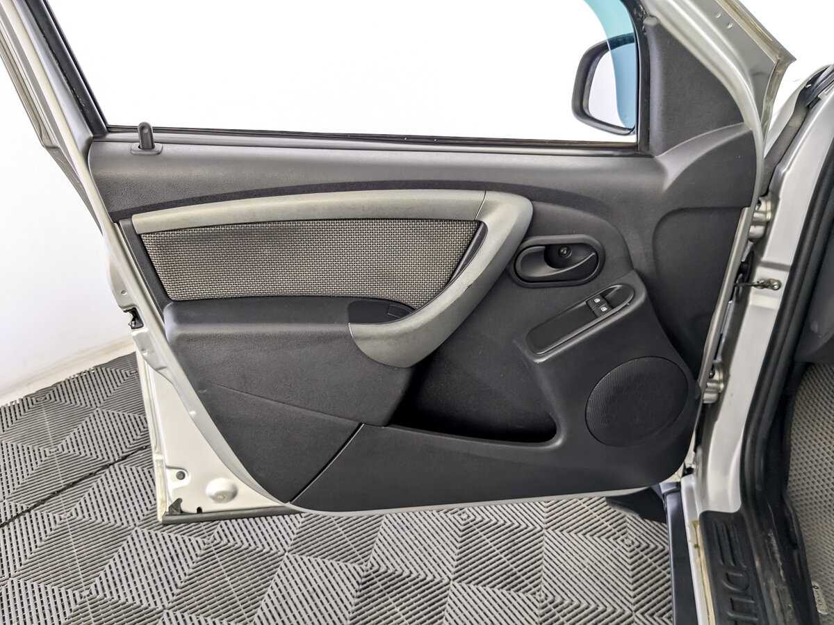 Renault Duster, 2017 Фото №15