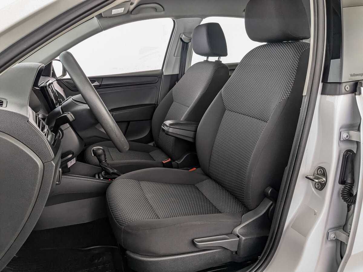 Volkswagen Polo, 2020 Фото №16