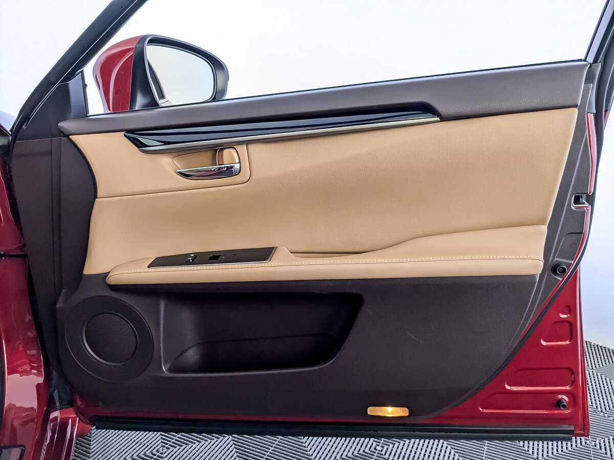 Lexus ES 200, 2017 Фото №21