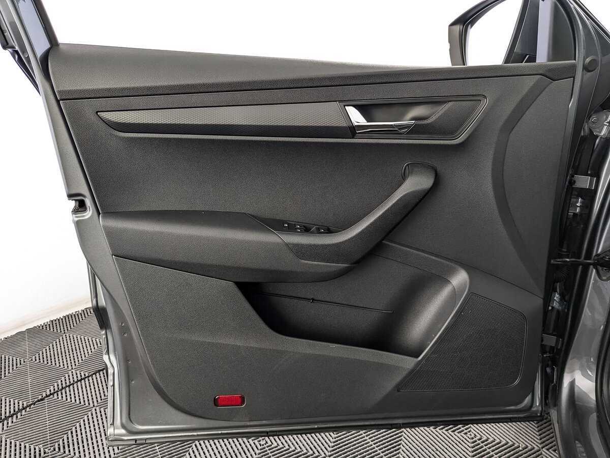 Skoda Karoq DSG6, 2021 Фото №14