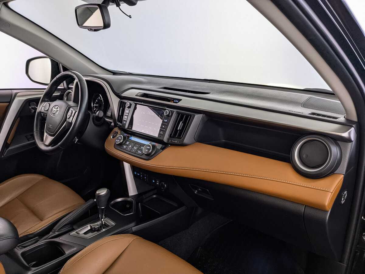 Toyota RAV4, 2017 Фото №9