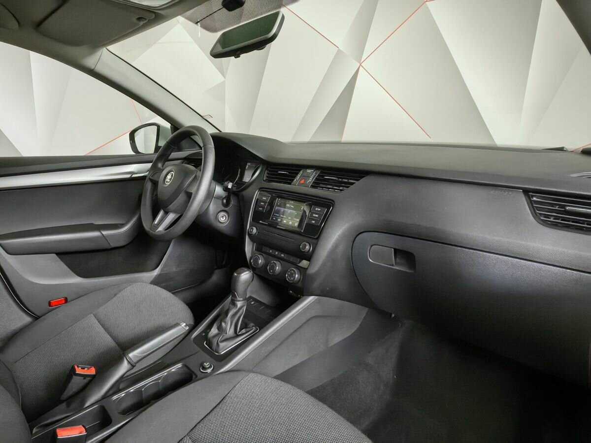 Skoda Octavia, 2015 Фото №9