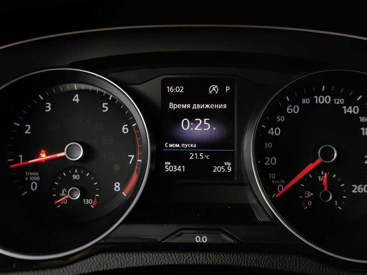 Volkswagen Passat, 2017 Фото №18