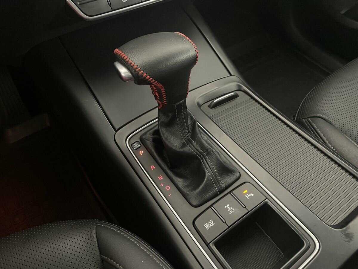 Kia Sorento, 2018 Фото №13