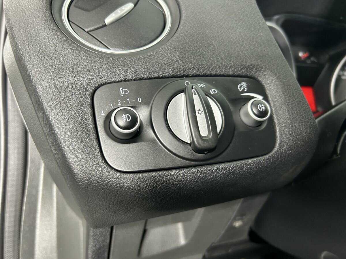 Ford Mondeo, 2012 Фото №9