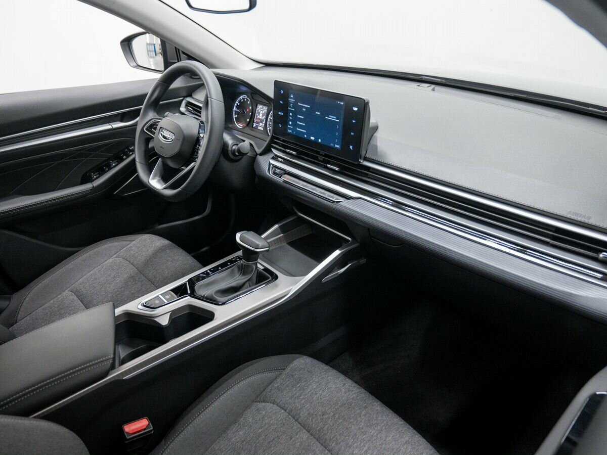 Geely Emgrand, 2023 Фото №7