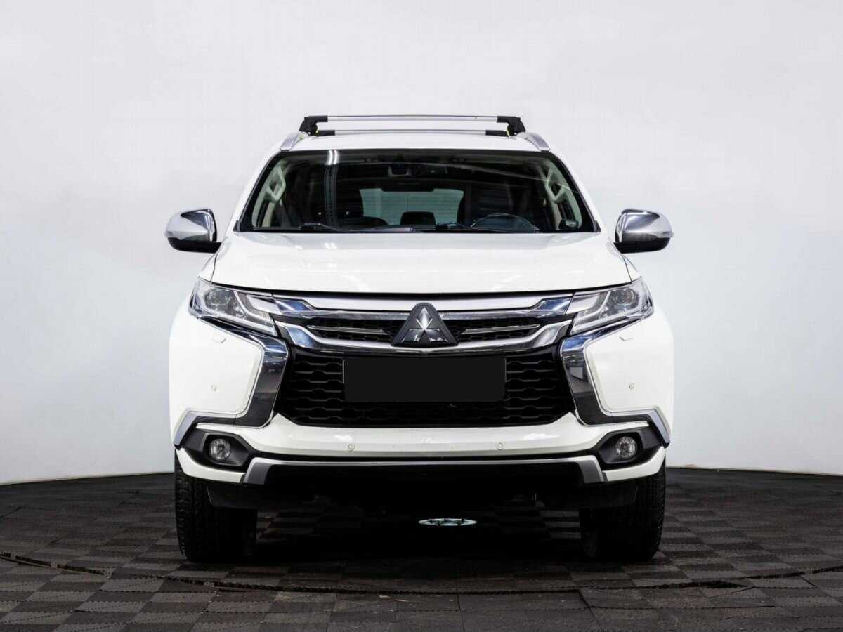 Mitsubishi Pajero Sport, 2017 Фото №2