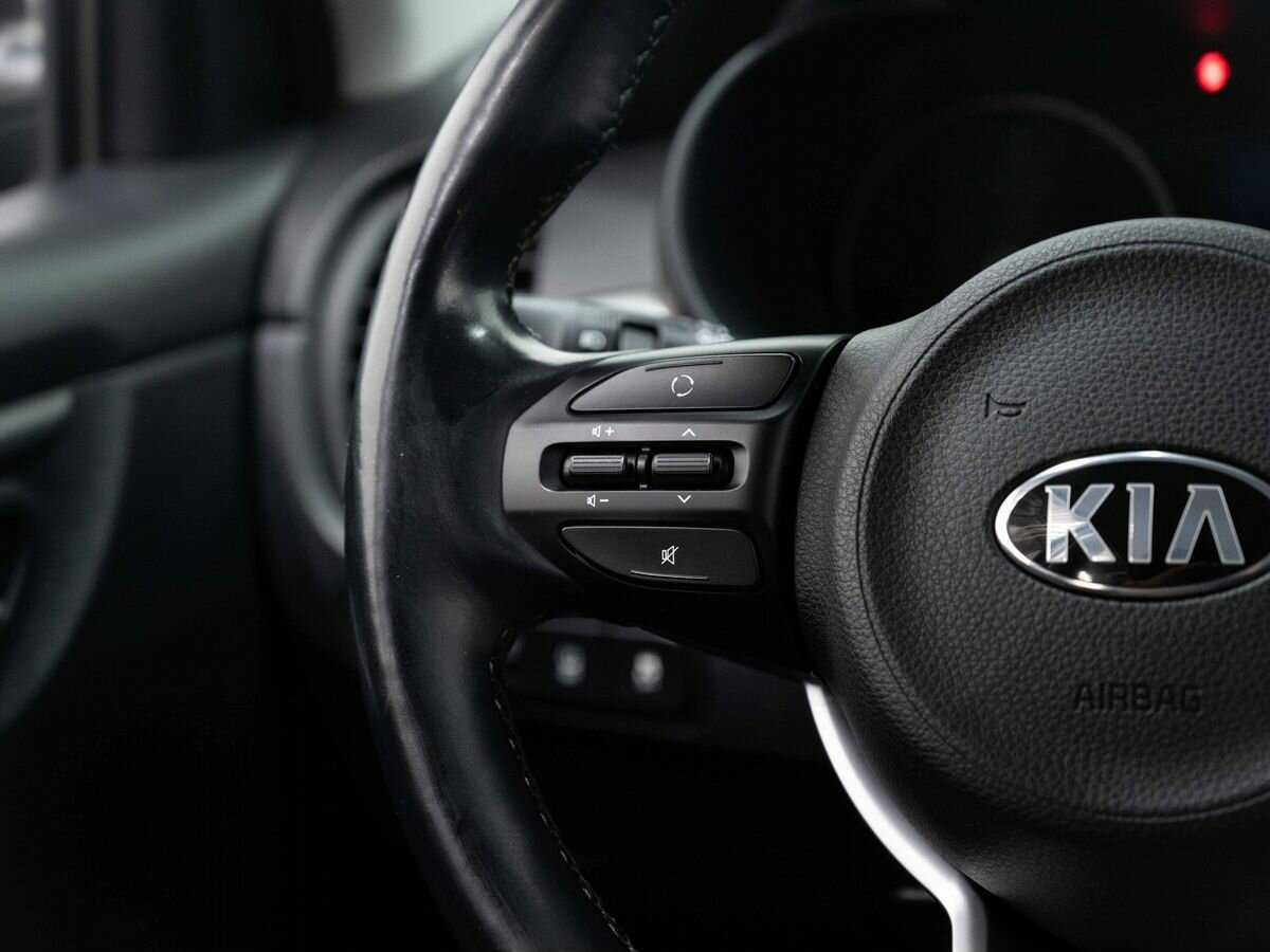 Kia Rio X-Line, 2018 Фото №14