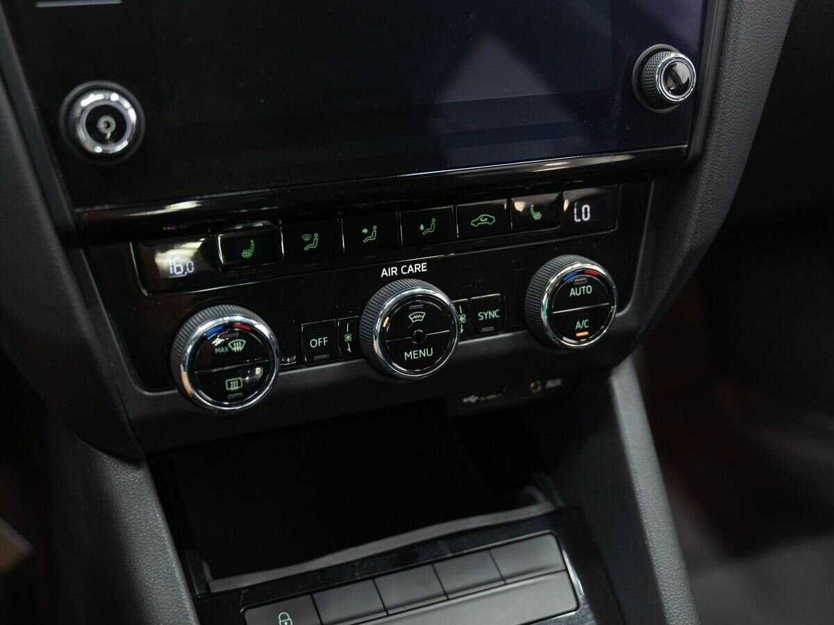 Skoda Octavia, 2017 Фото №18