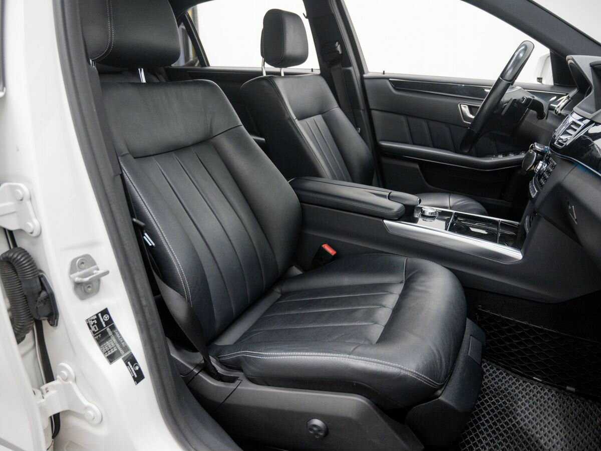 Mercedes-Benz E-Класс 300, 2013 Фото №8