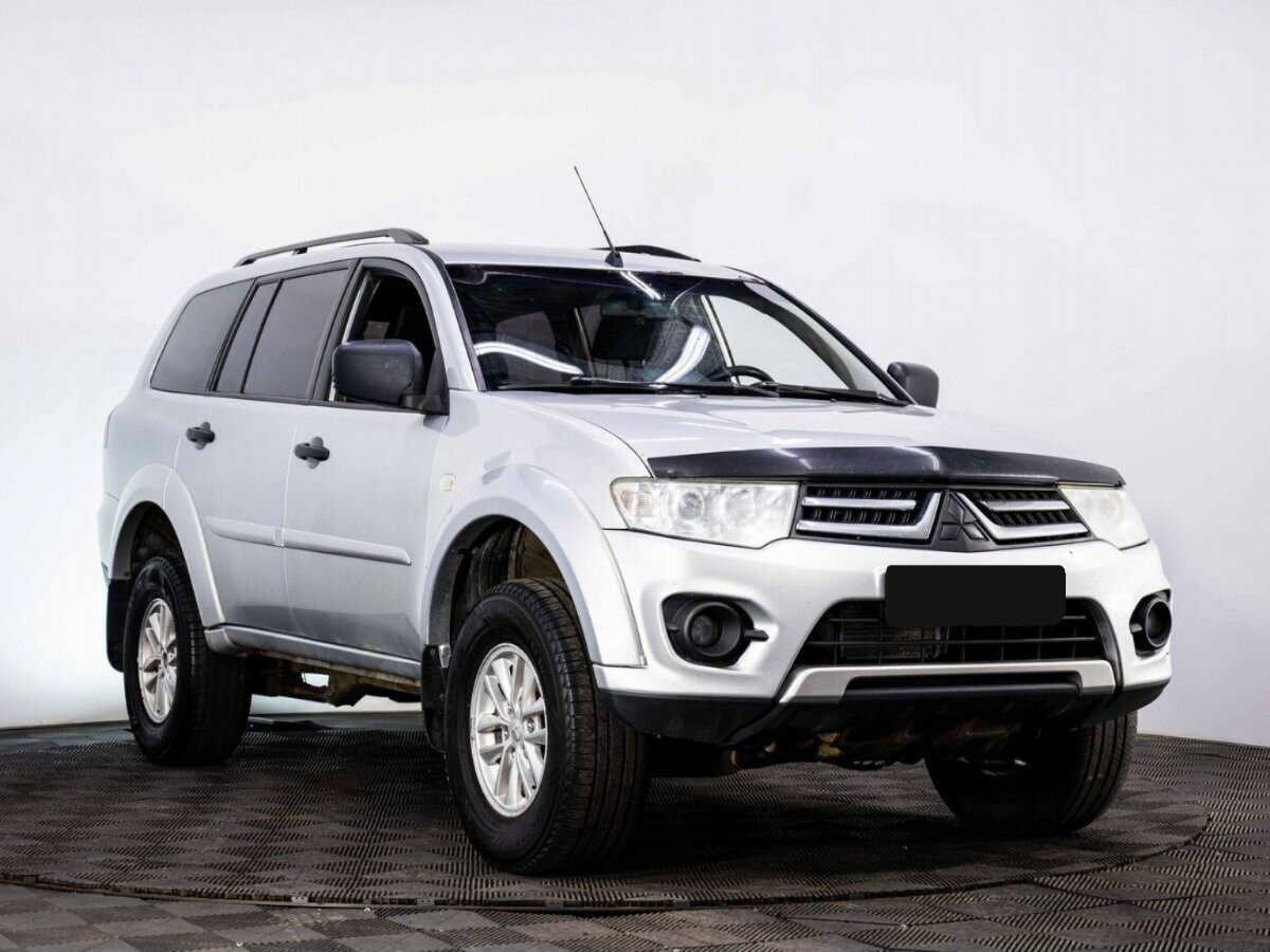 Mitsubishi Pajero Sport, 2014 Фото №3