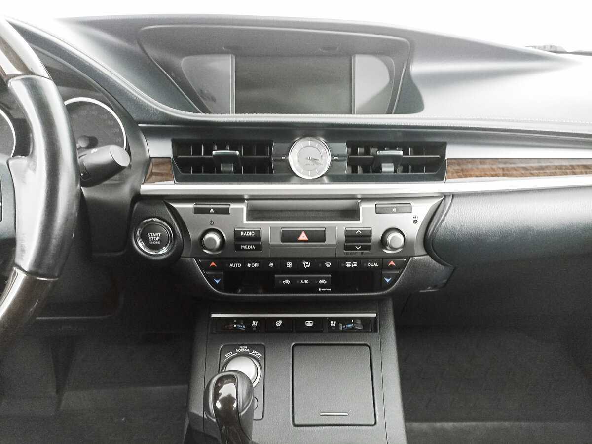 Lexus ES 250, 2015 Фото №10