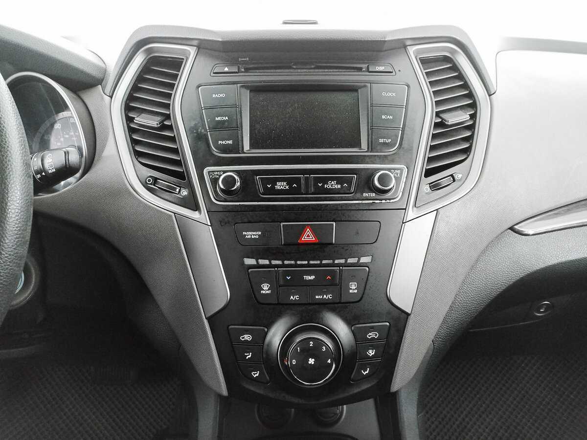 Hyundai Santa Fe, 2017 Фото №11