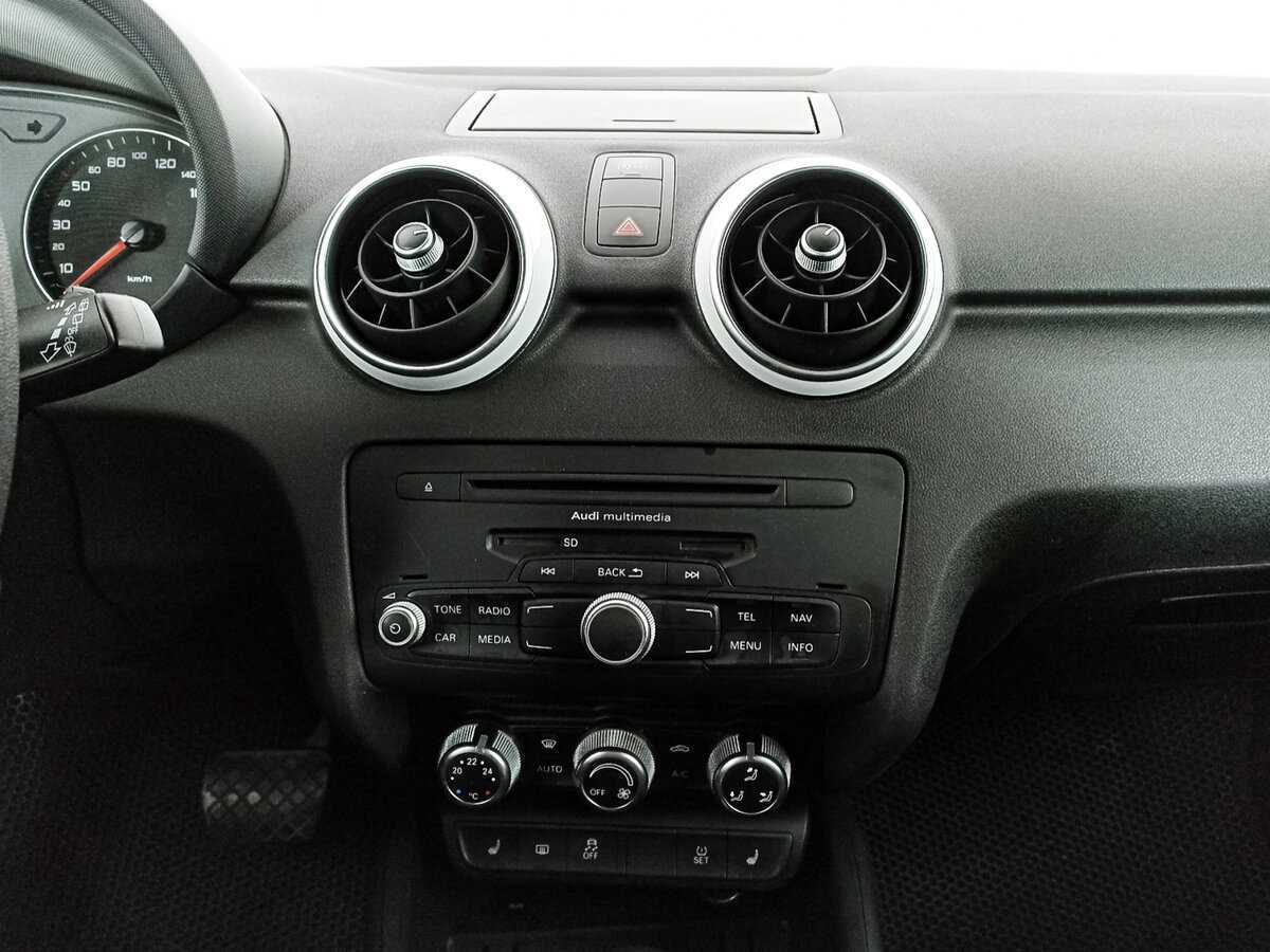 Audi A1 Sportback, 2014 Фото №13