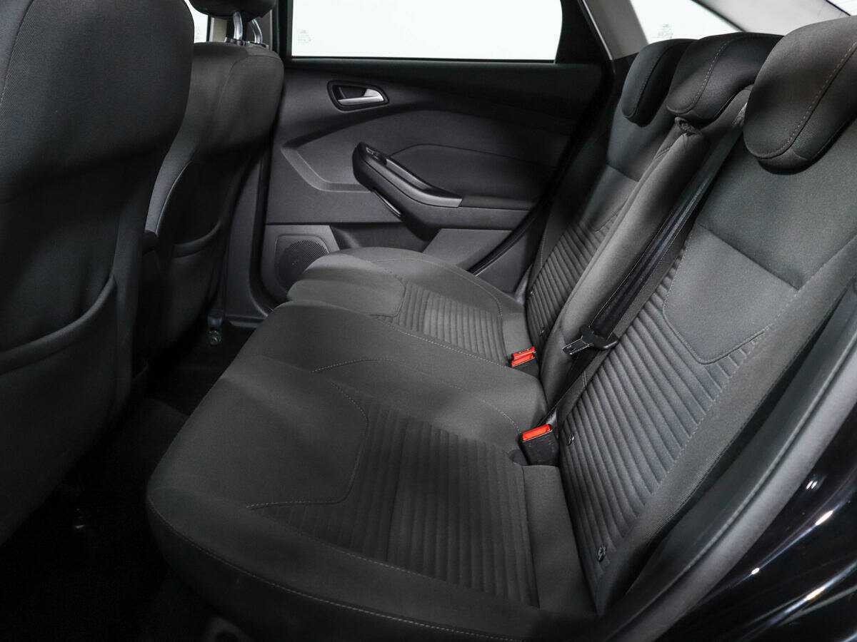 Ford Focus, 2018 Фото №14