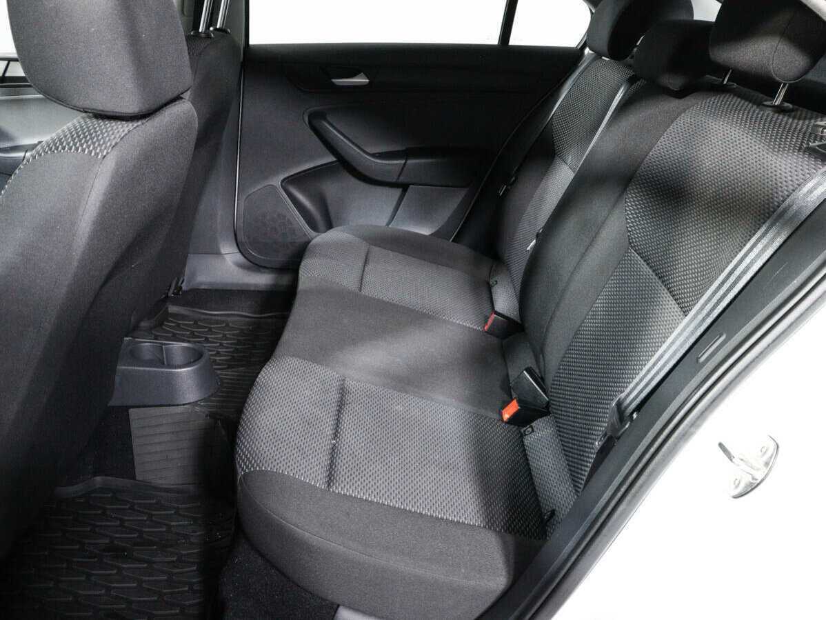 Volkswagen Polo, 2020 Фото №10